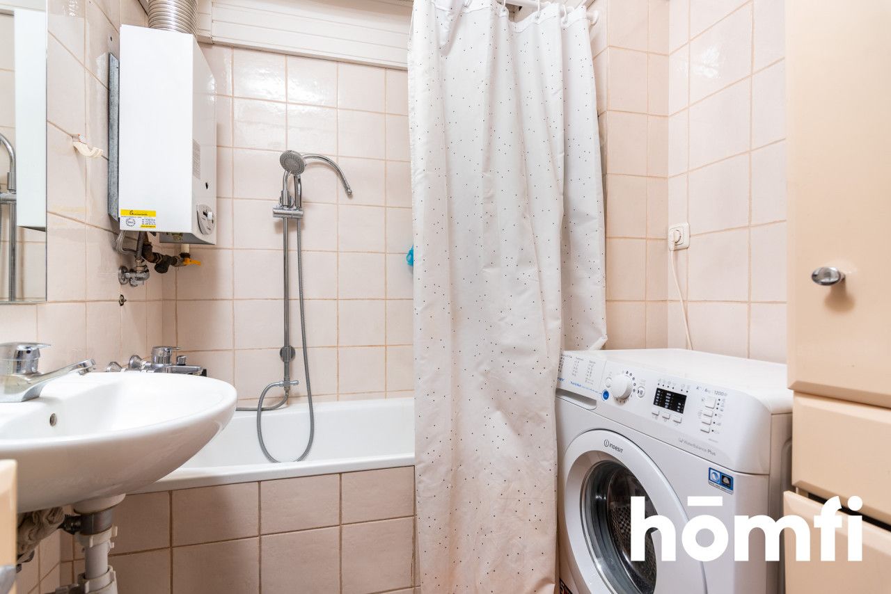 A three-room apartment with a balcony and a separate kitchen and toilet in Prądnik Czerwony - Apartment - Sale - Kraków, Śródmieście / Prądnik Czerwony