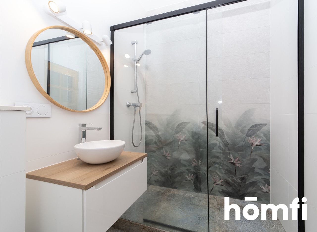 SUNNY TWO-ROOM APARTMENT ON ROZBRAT - Apartment - Rent - Warszawa, Śródmieście