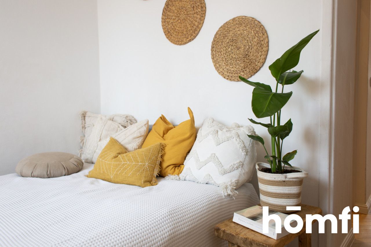 SUNNY TWO-ROOM APARTMENT ON ROZBRAT - Apartment - Rent - Warszawa, Śródmieście