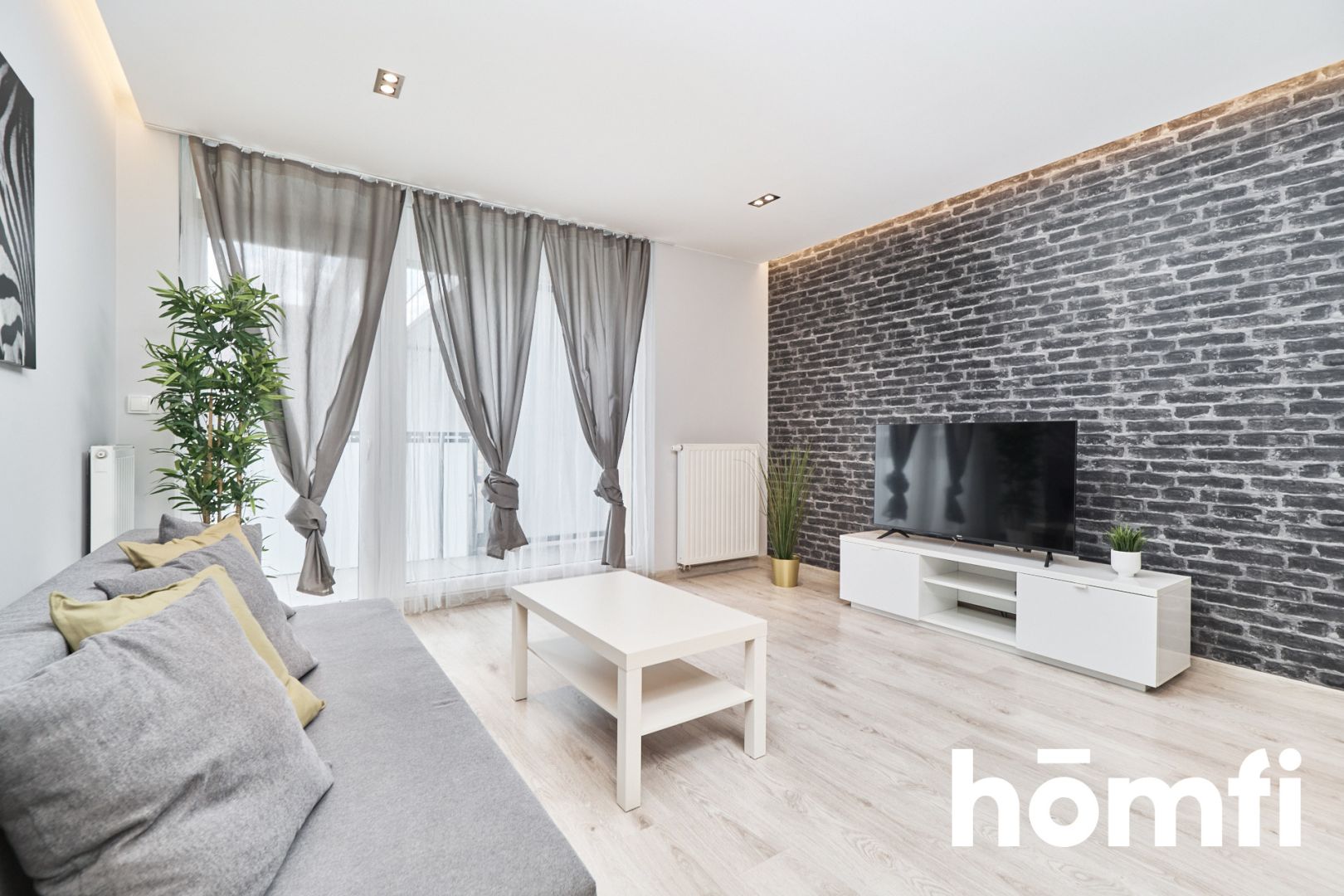 Duże 2 pokojowe mieszkanie przy Sky Tower - Mieszkanie - Wynajem - Wrocław, Krzyki