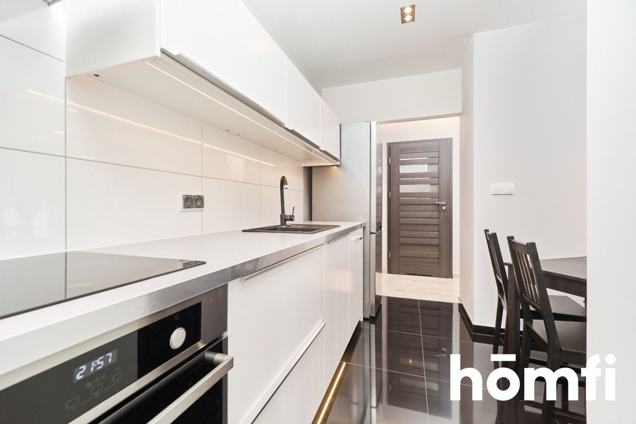 Duże 2 pokojowe mieszkanie przy Sky Tower - Mieszkanie - Wynajem - Wrocław, Krzyki