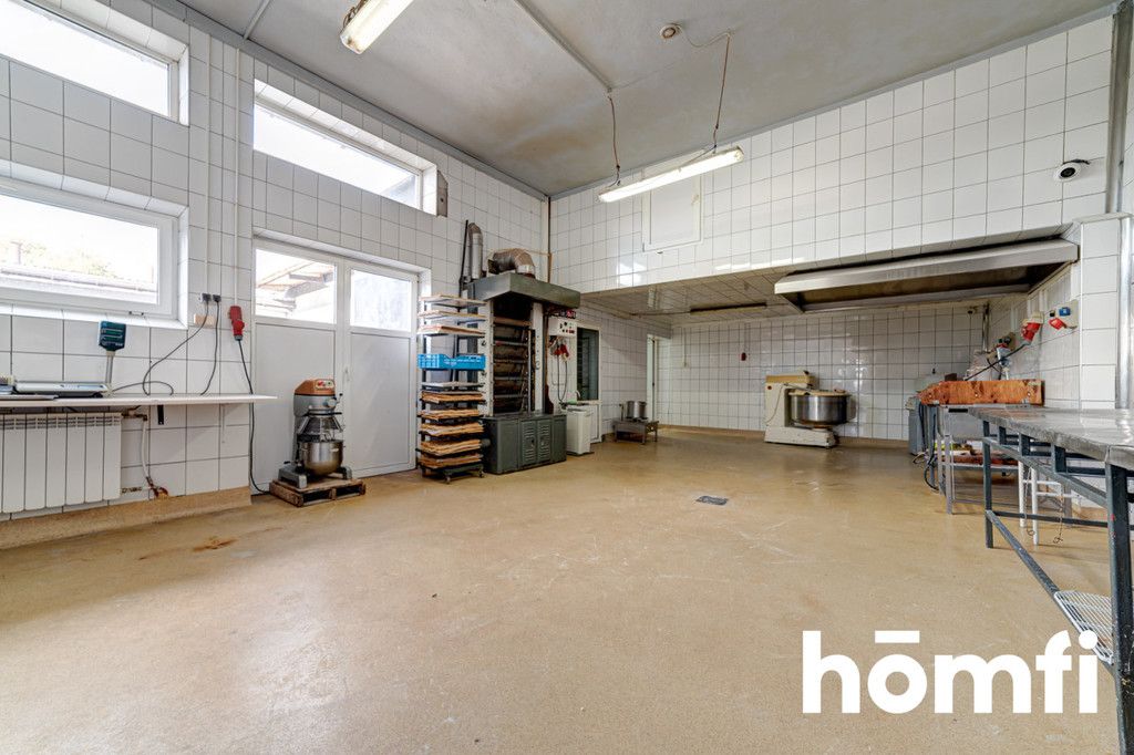 HALA PRODUKCYJNA Z DOMEM ORAZ LOKALEM USŁUGOWYM - Dom - Sprzedaż - Radom, Dzierzków