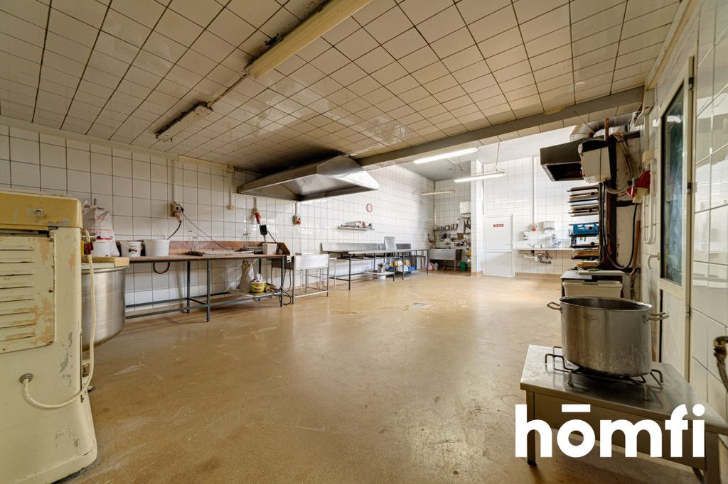 HALA PRODUKCYJNA Z DOMEM ORAZ LOKALEM USŁUGOWYM - Dom - Sprzedaż - Radom, Dzierzków