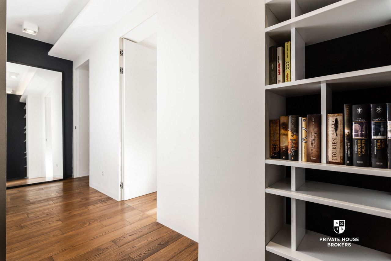 Comfortable apartment in a great location. 4 rooms - Apartment - Sale - Kraków, Śródmieście / Grzegórzki