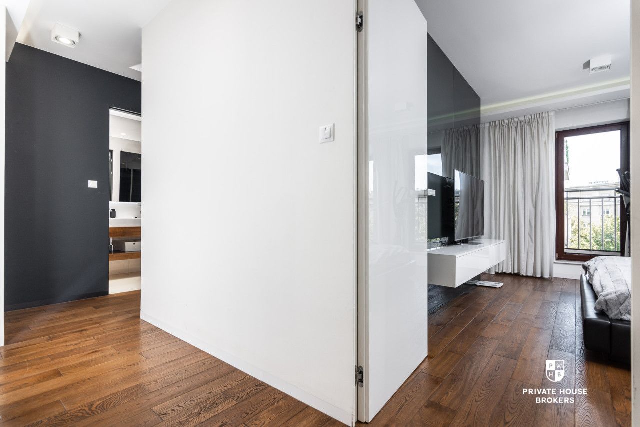 Komfortowy apartament w świetnej lokalizacji.4 pok - Mieszkanie - Sprzedaż - Kraków, Śródmieście / Grzegórzki