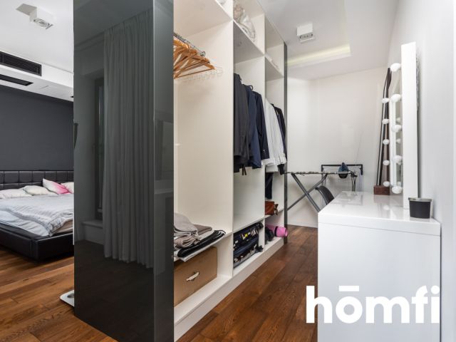 Komfortowy apartament w świetnej lokalizacji.4 pok - Mieszkanie - Sprzedaż - Kraków, Śródmieście / Grzegórzki