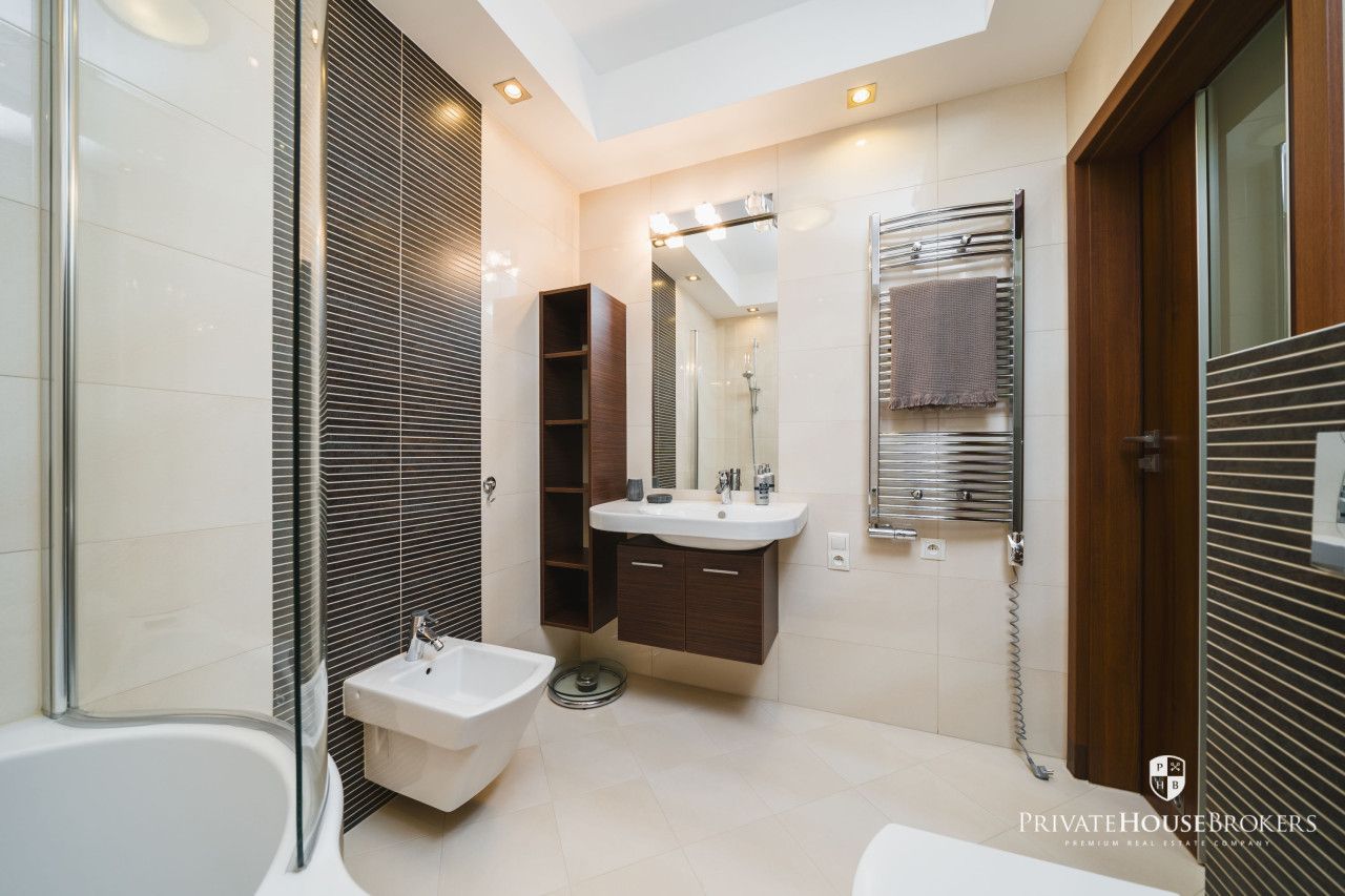 Eleganckie 3-pokojowe mieszkanie w kameralnej inwestycji+150m2 ogród- Kliny - Mieszkanie - Wynajem - Kraków, Podgórze / Łagiewniki-Borek Fałęcki