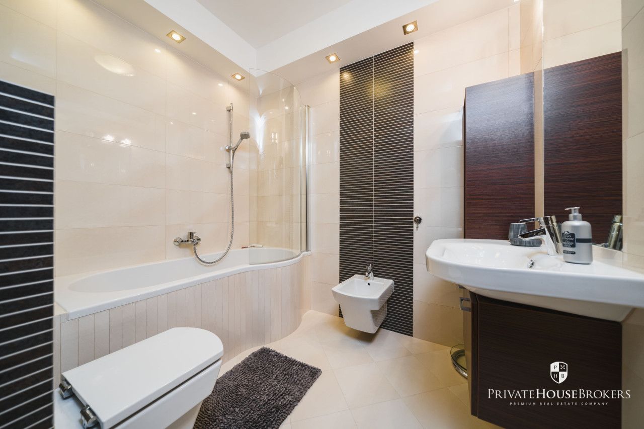 Eleganckie 3-pokojowe mieszkanie w kameralnej inwestycji+150m2 ogród- Kliny - Mieszkanie - Wynajem - Kraków, Podgórze / Łagiewniki-Borek Fałęcki