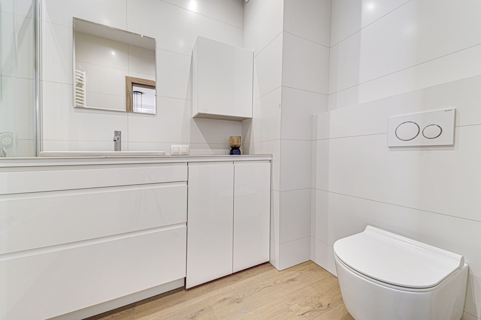 Spacious 2 bedroom apartment - Gliding Street - Apartment - Rent - Katowice, os. Paderewskiego