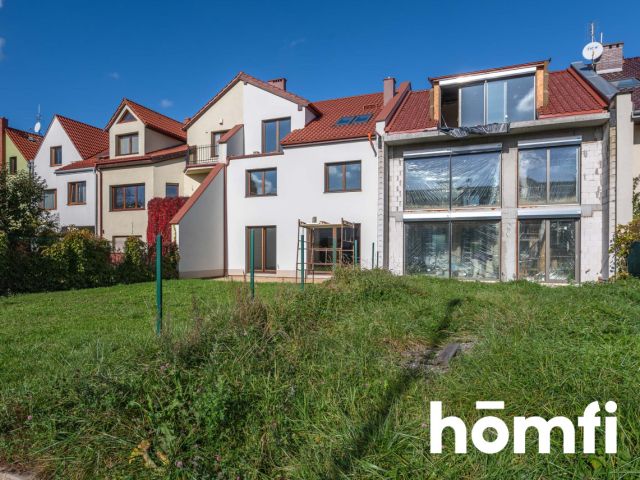 Duży dom na prestiżowym osiedlu Oporów - Dom - Sprzedaż - Wrocław, Fabryczna / Oporów