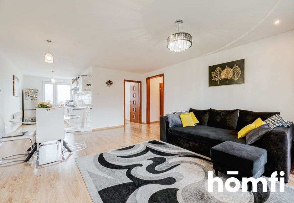 Stylish and spacious apartment in the XV-lecia housing estate. - Apartment - Sale - Radom, Os. XV-lecia