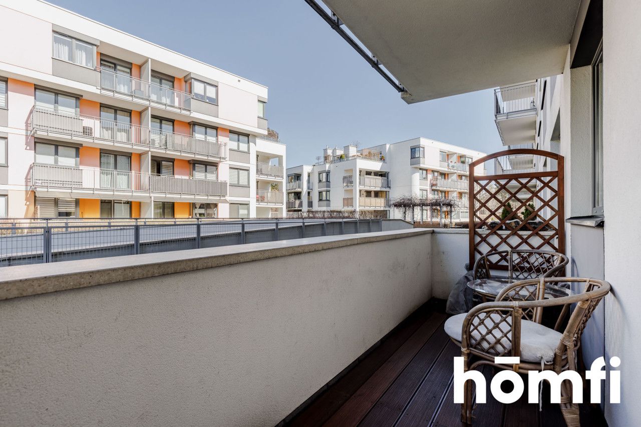 THREE-ROOM APARTMENT WITH 2 PARKING SPACES - Apartment - Rent - Warszawa, Białołęka