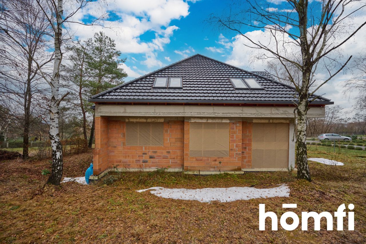 Dom z pięknym widokiem pod lasem na sprzedaż! - Dom - Sprzedaż - Strzeliński, Strzelin / Kuropatnik