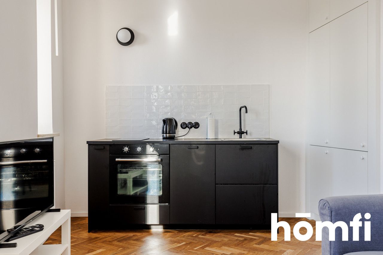 Spacious two-room apartment - ul. Marszałkowska 1 - Квартира - Продаж - Warszawa, Śródmieście / Śródmieście Południowe