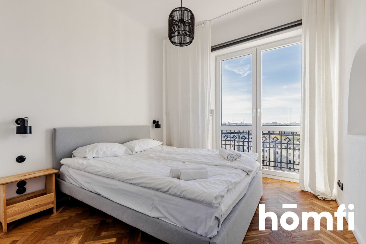 Spacious two-room apartment - ul. Marszałkowska 1 - Квартира - Продаж - Warszawa, Śródmieście / Śródmieście Południowe