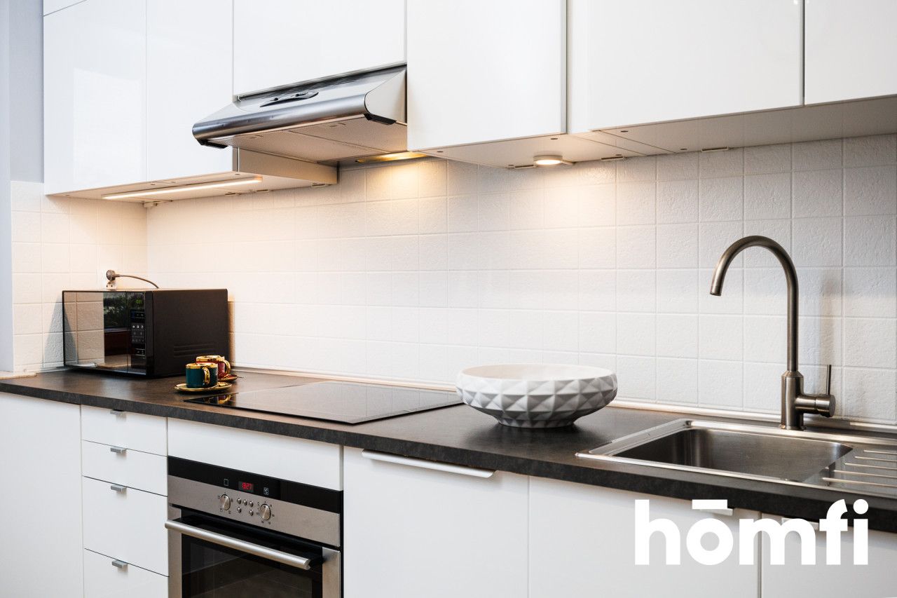 A two-room apartment with a separate kitchen, a balcony and a storage room - Apartment - Sale - Kraków, Krowodrza / Bronowice Małe