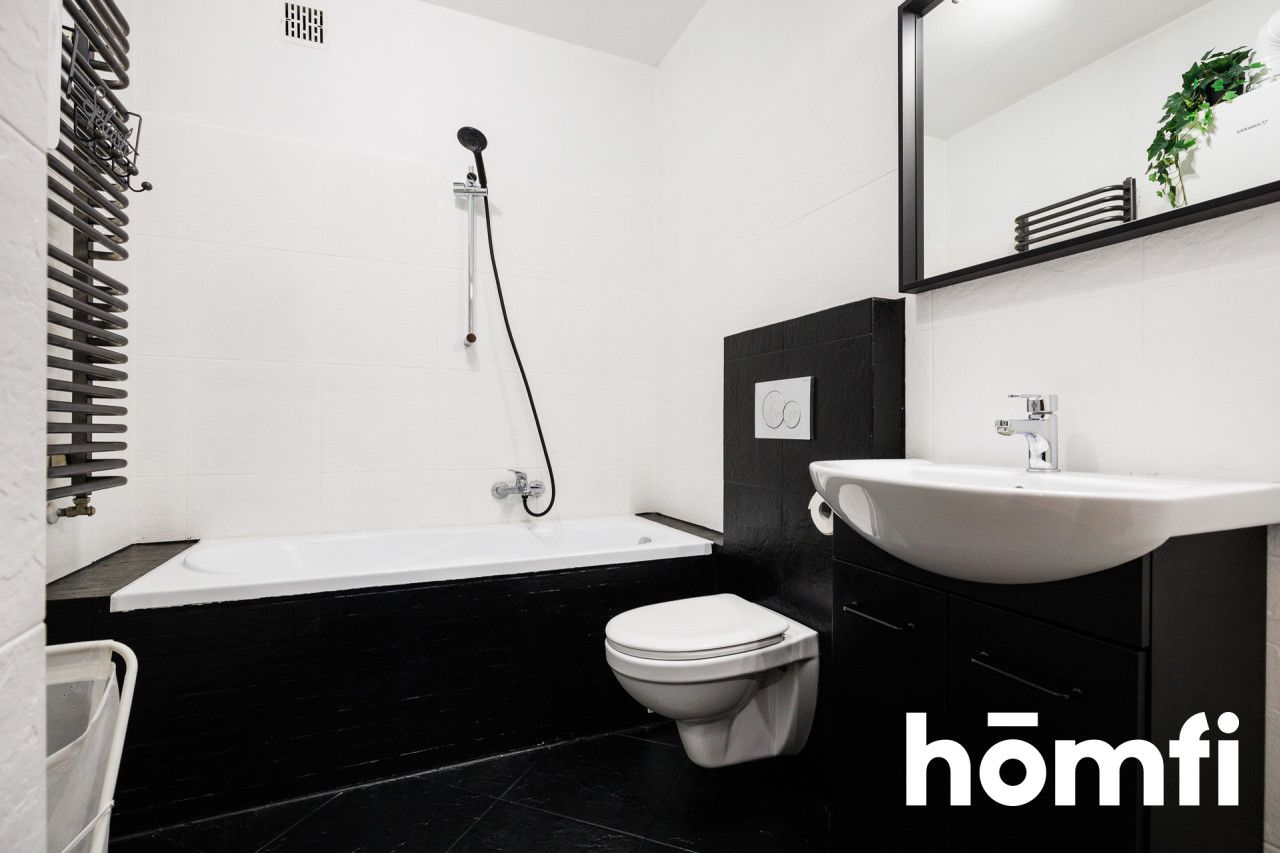 A two-room apartment with a separate kitchen, a balcony and a storage room - Apartment - Sale - Kraków, Krowodrza / Bronowice Małe