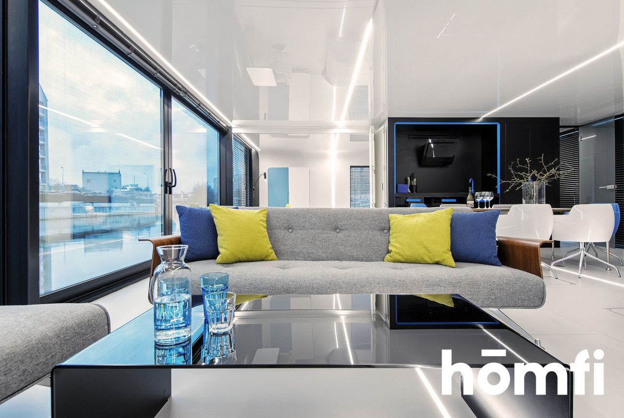A modern house on the water in Gdańsk for sale - Дім - Продаж - Gdańsk, Dolne Miasto