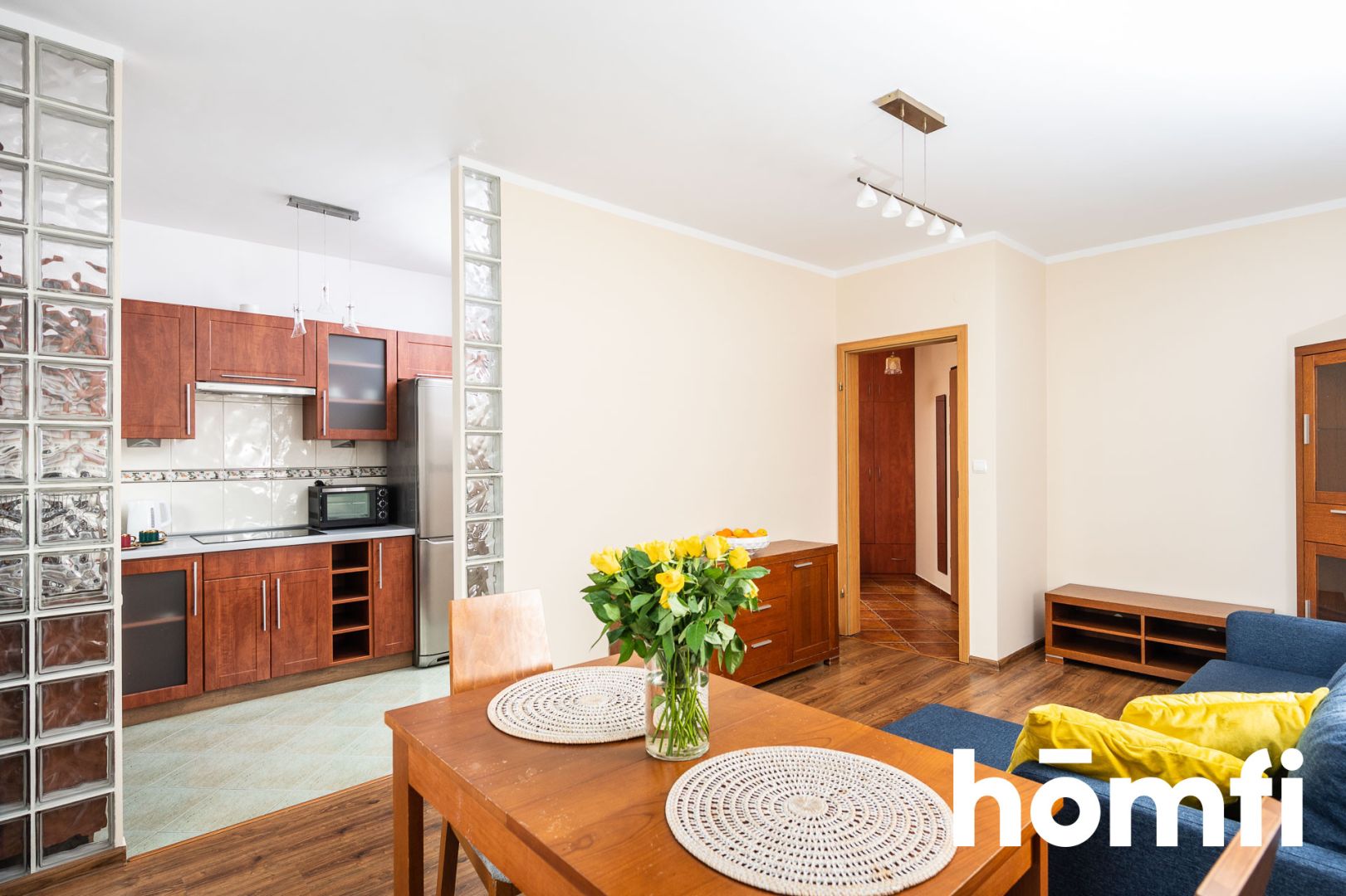 A two-room apartment with a large balcony, located in the European housing estate, guarded with security and monitoring - Apartment - Rent - Kraków, Ruczaj
