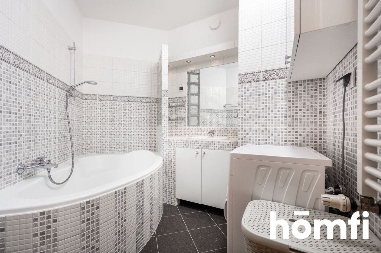 A two-room apartment with a large balcony, located in the European housing estate, guarded with security and monitoring - Apartment - Rent - Kraków, Ruczaj