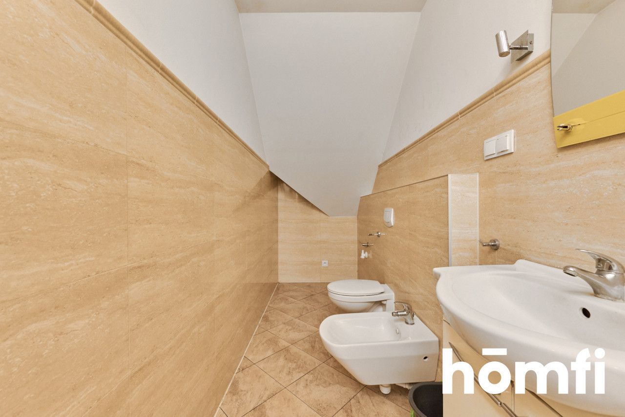 20 pokoi, 60 łóżek, dom pod inwestycję - Dom - Sprzedaż - Wrocław, Fabryczna / Oporów