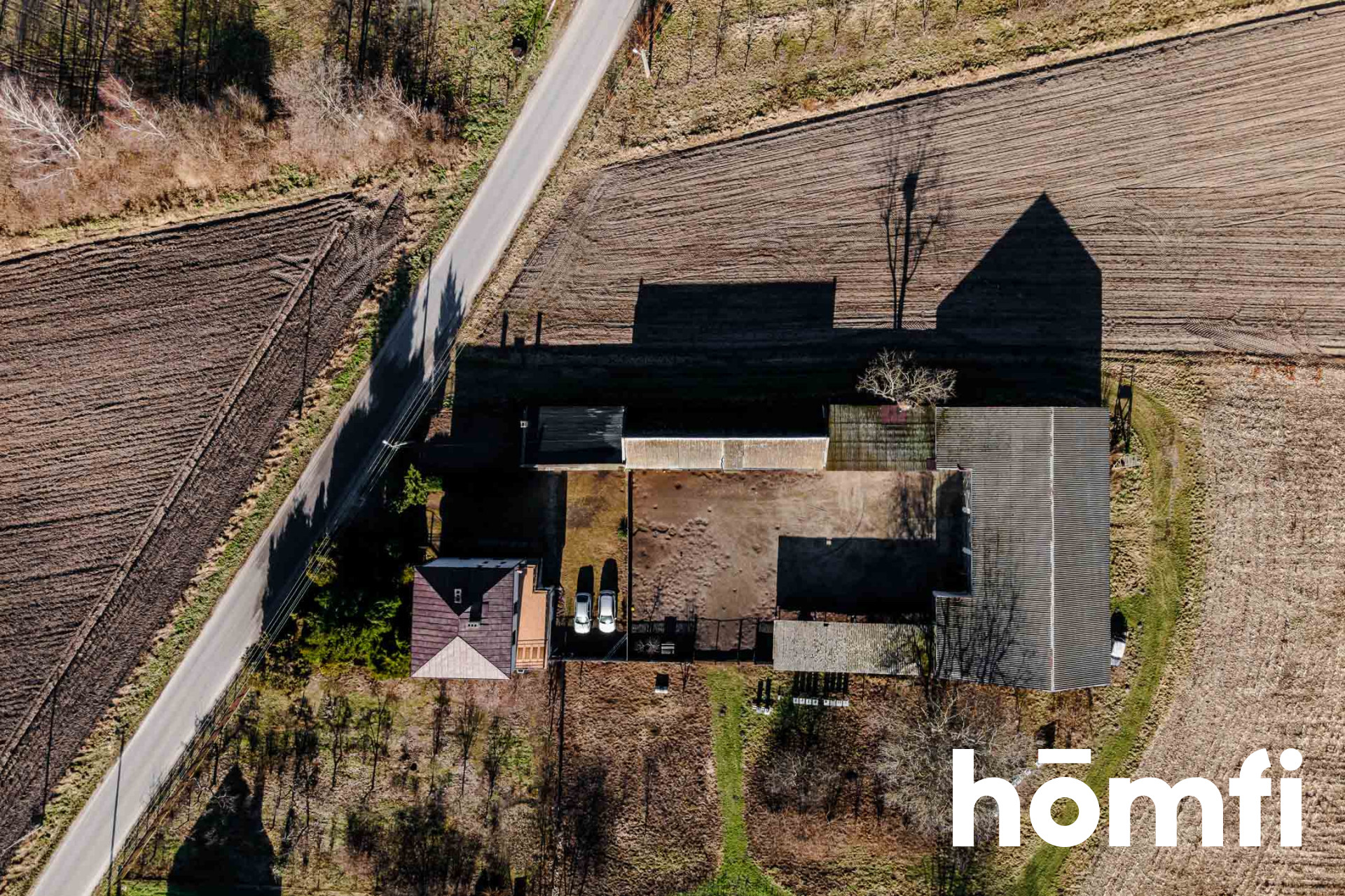 Dom z budynkami gospodarczymi | blisko A2| magazyn - Dom - Sprzedaż - Łowicki, Nieborów