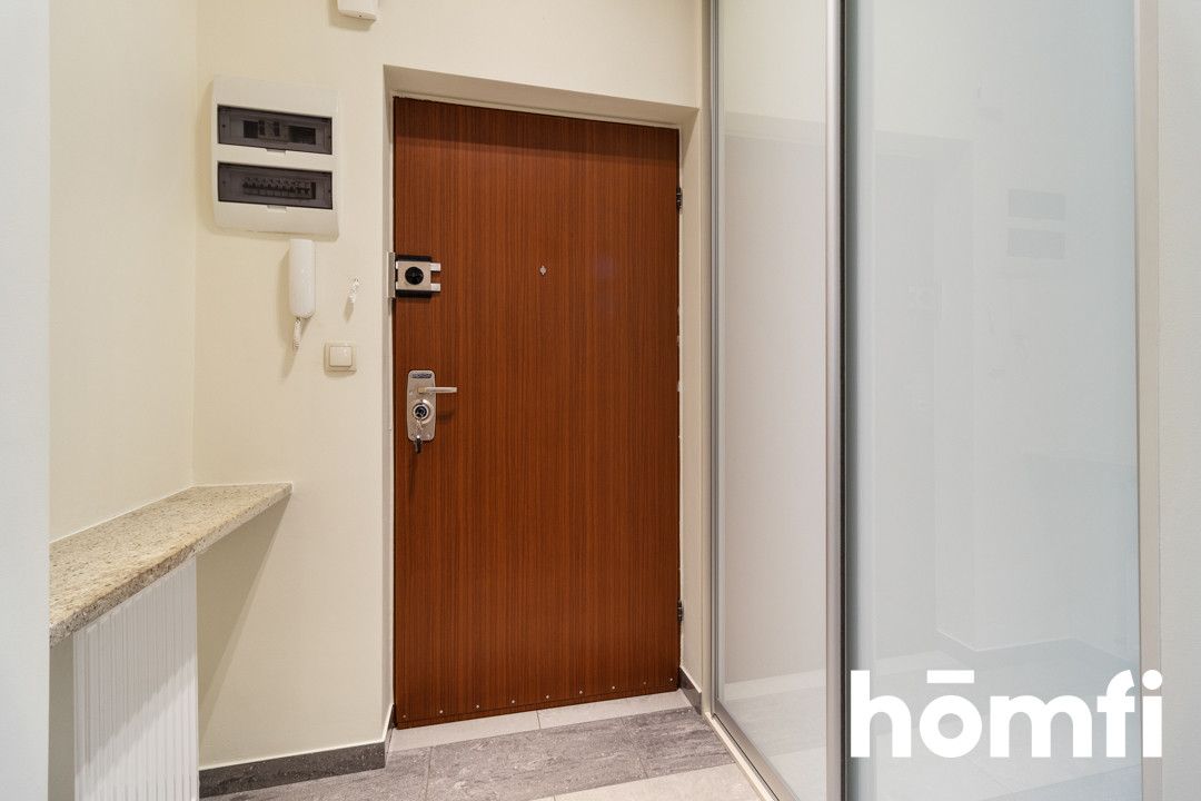 A large apartment with the possibility of arranging for 4 rooms - Apartment - Sale - Radom, Śródmieście