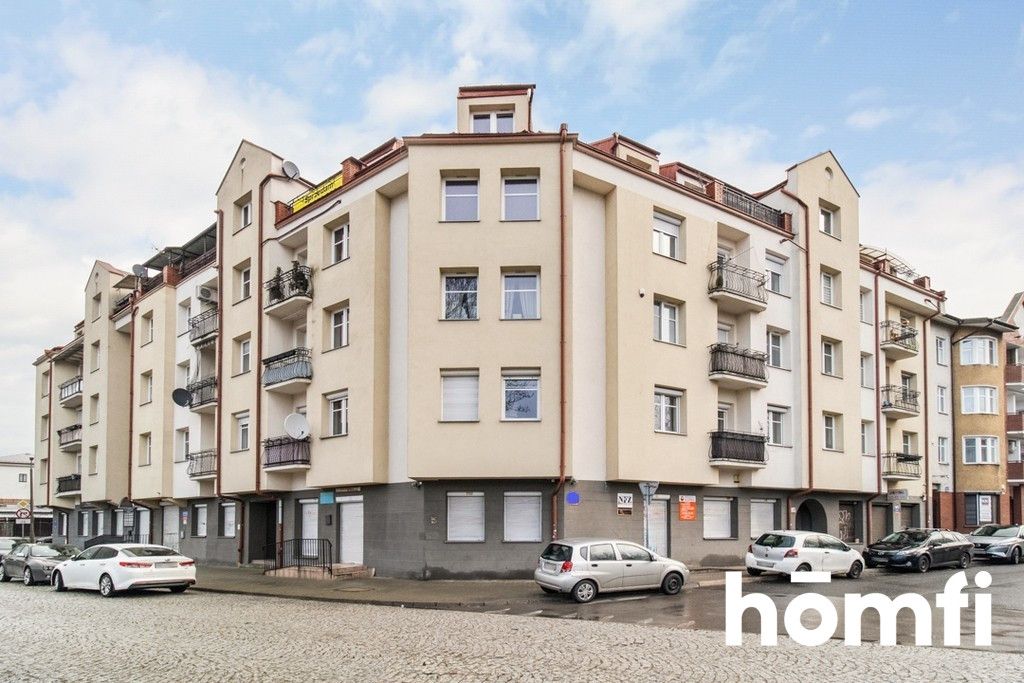 A large apartment with the possibility of arranging for 4 rooms - Apartment - Sale - Radom, Śródmieście