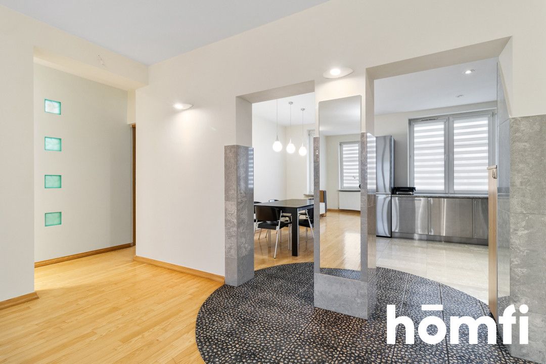 A large apartment with the possibility of arranging for 4 rooms - Apartment - Sale - Radom, Śródmieście