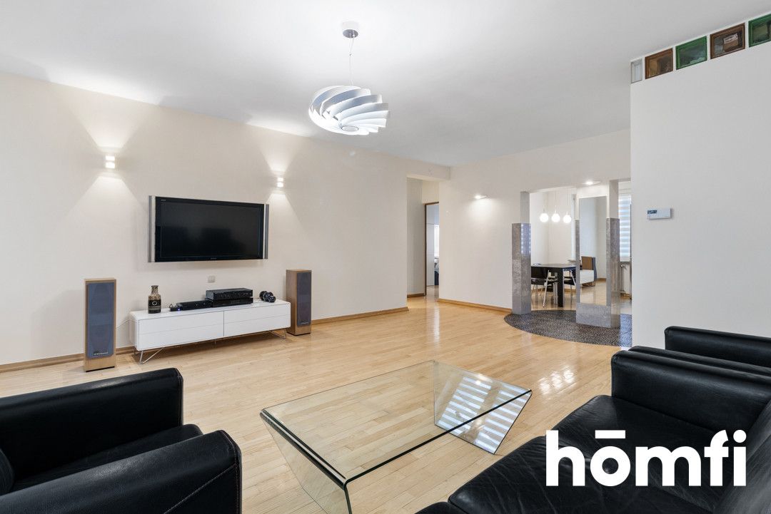 A large apartment with the possibility of arranging for 4 rooms - Apartment - Sale - Radom, Śródmieście