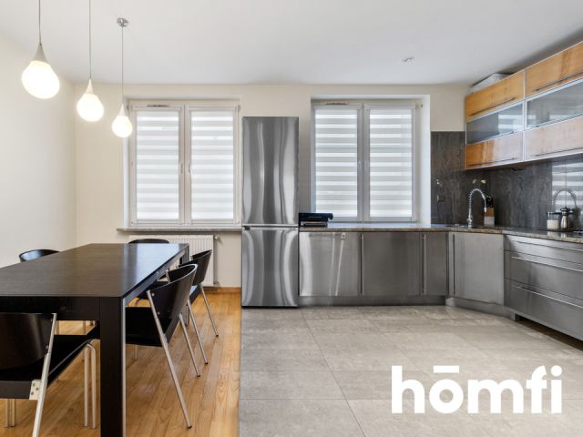 A large apartment with the possibility of arranging for 4 rooms - Apartment - Sale - Radom, Śródmieście