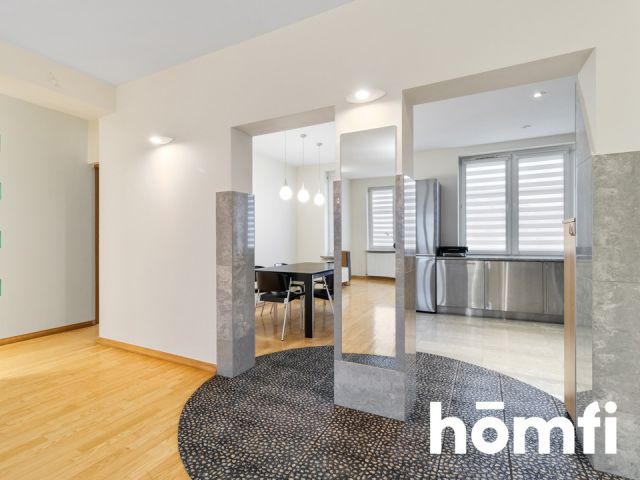 A large apartment with the possibility of arranging for 4 rooms - Apartment - Sale - Radom, Śródmieście