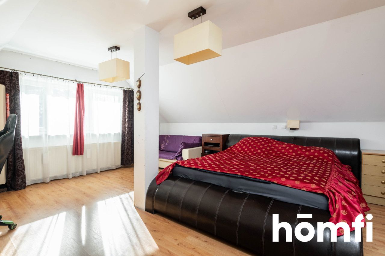 Klimatyczny dom w leśnym otoczeniu - Dom - Sprzedaż - Piaseczyński, Piaseczno