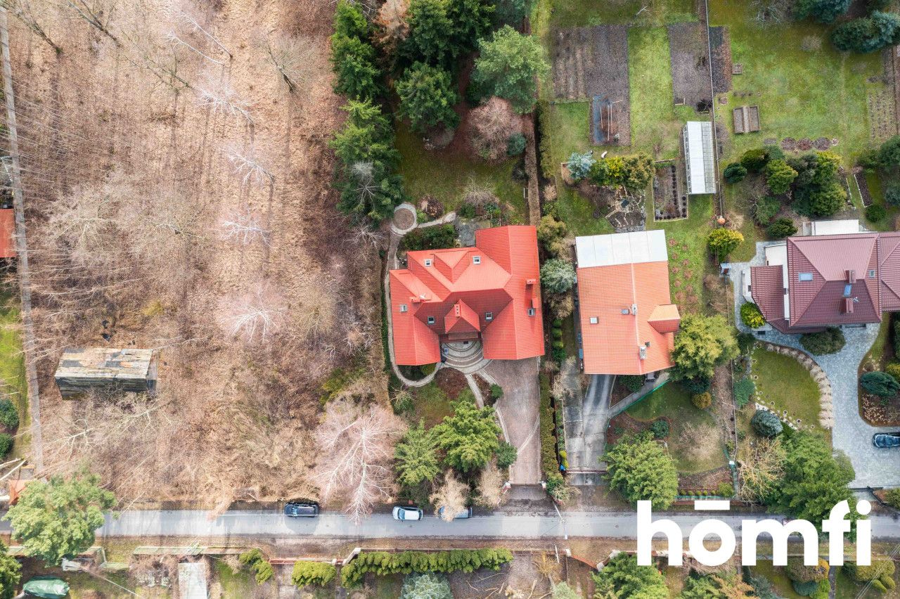 Klimatyczny dom w leśnym otoczeniu - Dom - Sprzedaż - Piaseczyński, Piaseczno