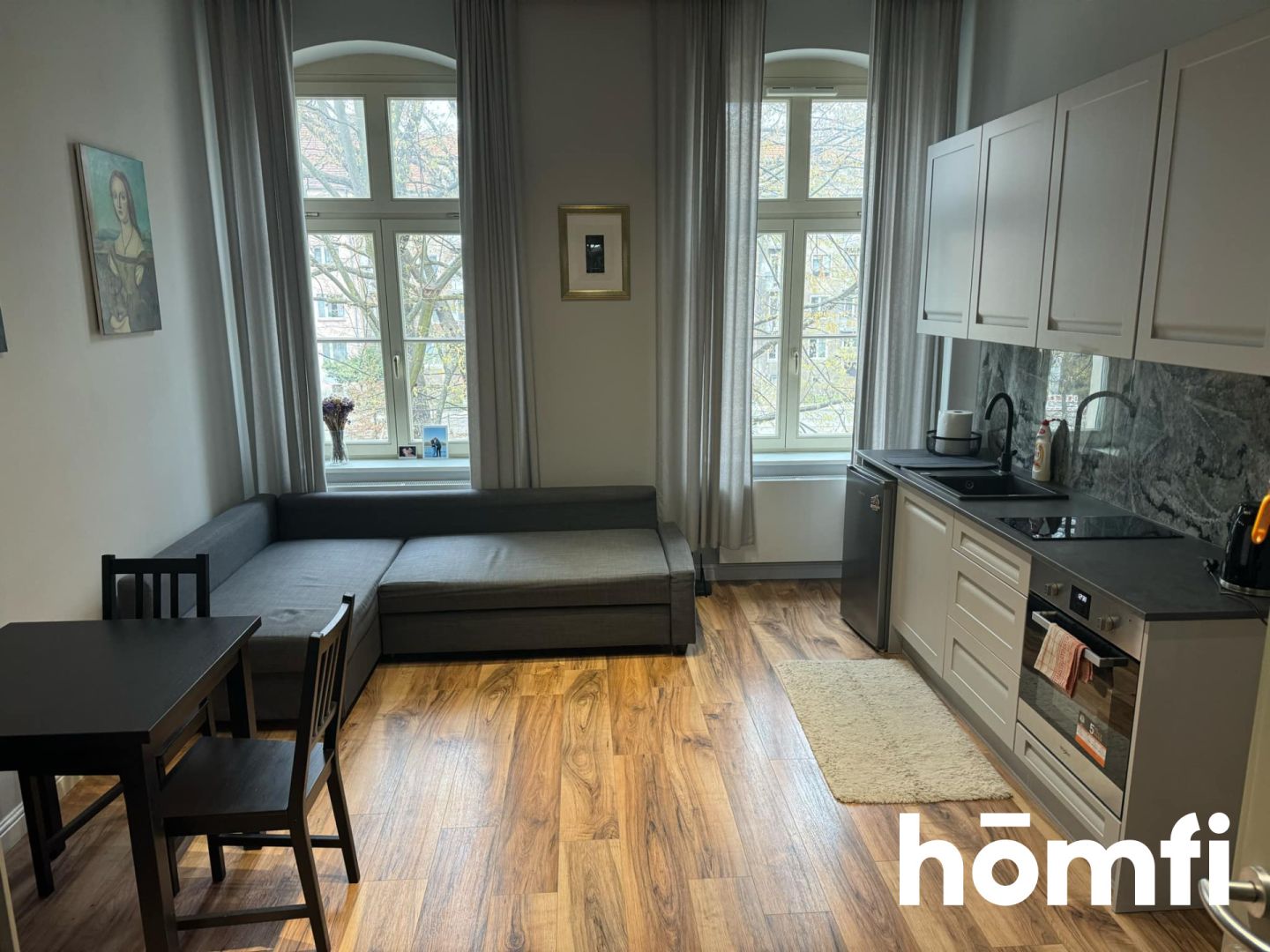 Ekskluzywna kawalerka w neoklasycznym pałacu Graua - Mieszkanie - Wynajem - Wrocław, Śródmieście / Plac Grunwaldzki