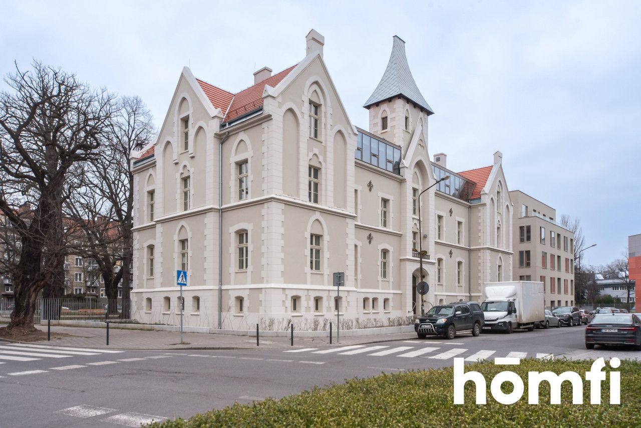 Ekskluzywna kawalerka w neoklasycznym pałacu Graua - Mieszkanie - Wynajem - Wrocław, Śródmieście / Plac Grunwaldzki