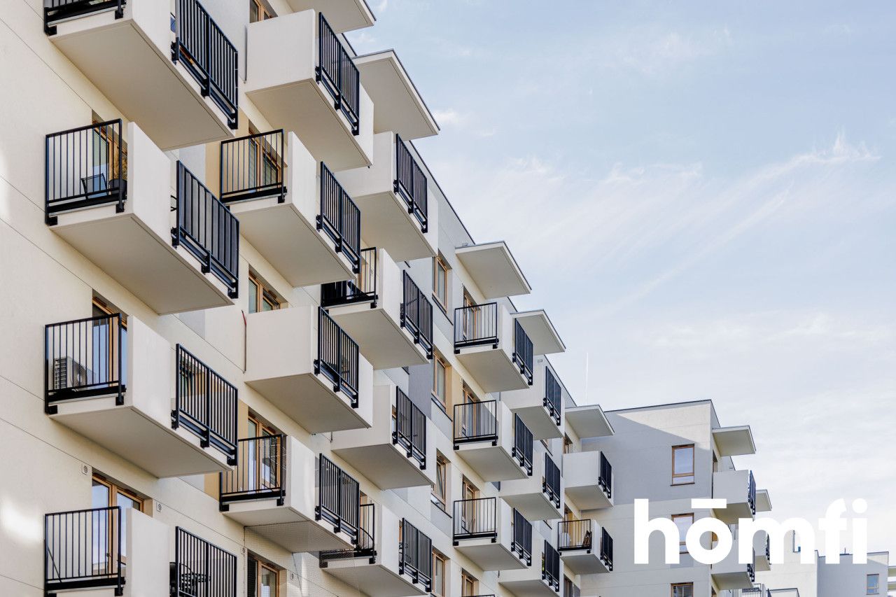 Kawalerka z ogrodem i garażem w nowym budownictwie - Mieszkanie - Sprzedaż - Warszawa, Praga-Południe / Gocław