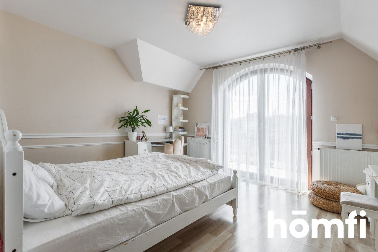 Jeden z najpiękniejszych domów w Nowej Dębie - Dom - Sprzedaż - Tarnobrzeski, Nowa Dęba