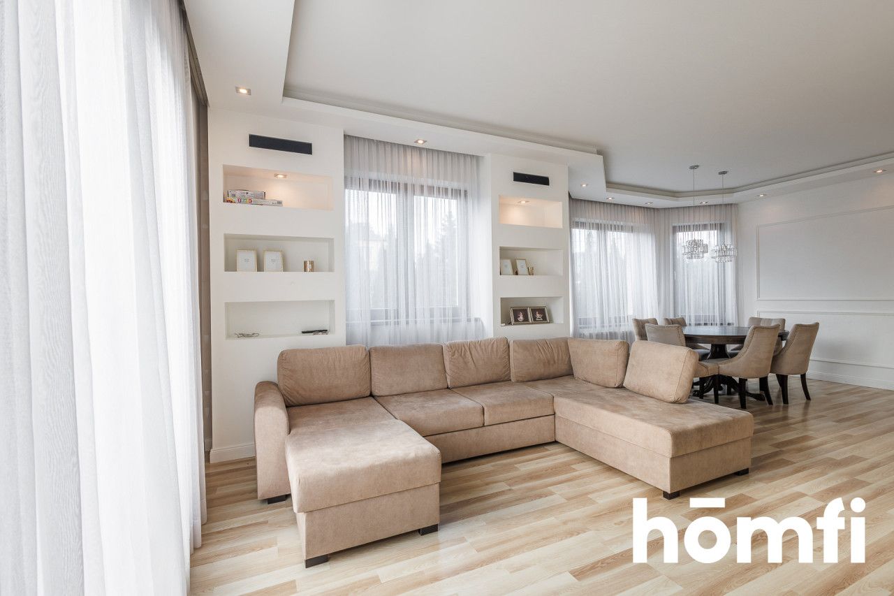 Jeden z najpiękniejszych domów w Nowej Dębie - Dom - Sprzedaż - Tarnobrzeski, Nowa Dęba