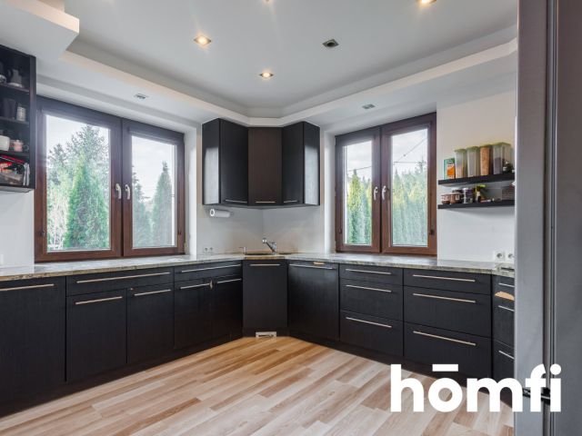 Jeden z najpiękniejszych domów w Nowej Dębie - Dom - Sprzedaż - Tarnobrzeski, Nowa Dęba