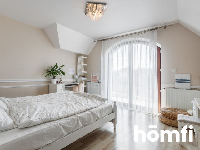 Jeden z najpiękniejszych domów w Nowej Dębie - Dom - Sprzedaż - Tarnobrzeski, Nowa Dęba