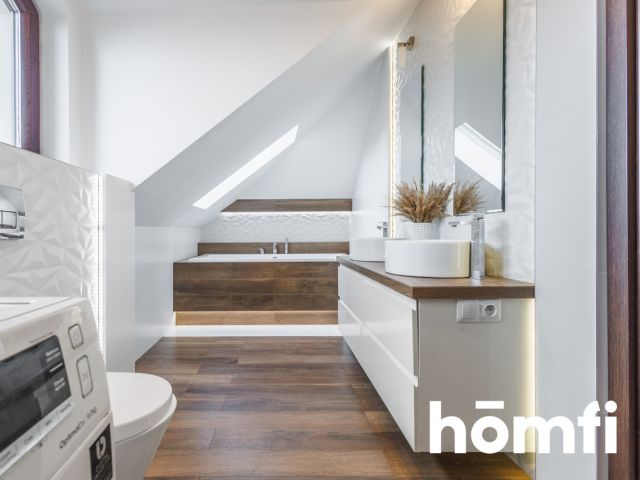 Jeden z najpiękniejszych domów w Nowej Dębie - Dom - Sprzedaż - Tarnobrzeski, Nowa Dęba