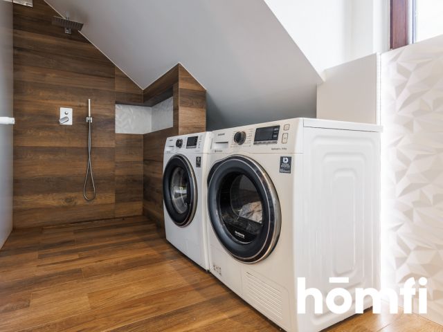 Jeden z najpiękniejszych domów w Nowej Dębie - Dom - Sprzedaż - Tarnobrzeski, Nowa Dęba