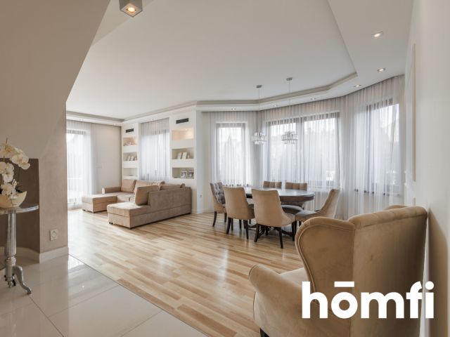 Jeden z najpiękniejszych domów w Nowej Dębie - Dom - Sprzedaż - Tarnobrzeski, Nowa Dęba