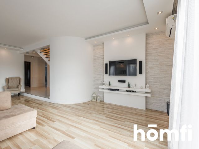 Jeden z najpiękniejszych domów w Nowej Dębie - Dom - Sprzedaż - Tarnobrzeski, Nowa Dęba