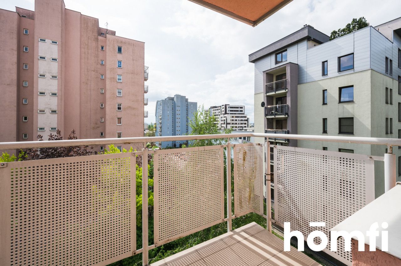 Dwa osobne pokoje z jasną kuchnią i balkonem - ul. Meiera - gotowe do wejścia! Idealne do zamieszkania bądź na inwestycję - Mieszkanie - Sprzedaż - Kraków, Krowodrza / Prądnik Biały