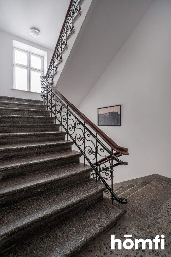 Mieszkanie po remoncie w centrum Pabianic - Mieszkanie - Sprzedaż - Pabianicki, Pabianice