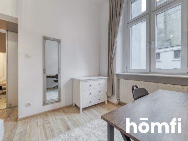 Charmingapartment close to Piotrkowska - Apartment - Rent - Łódź, Śródmieście