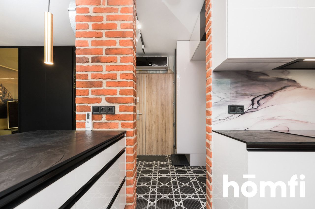 Nietuzinkowa kawalerka przy ulicy Kluczborskiej. Dostępna od zaraz. - Mieszkanie - Wynajem - Kraków, Krowodrza