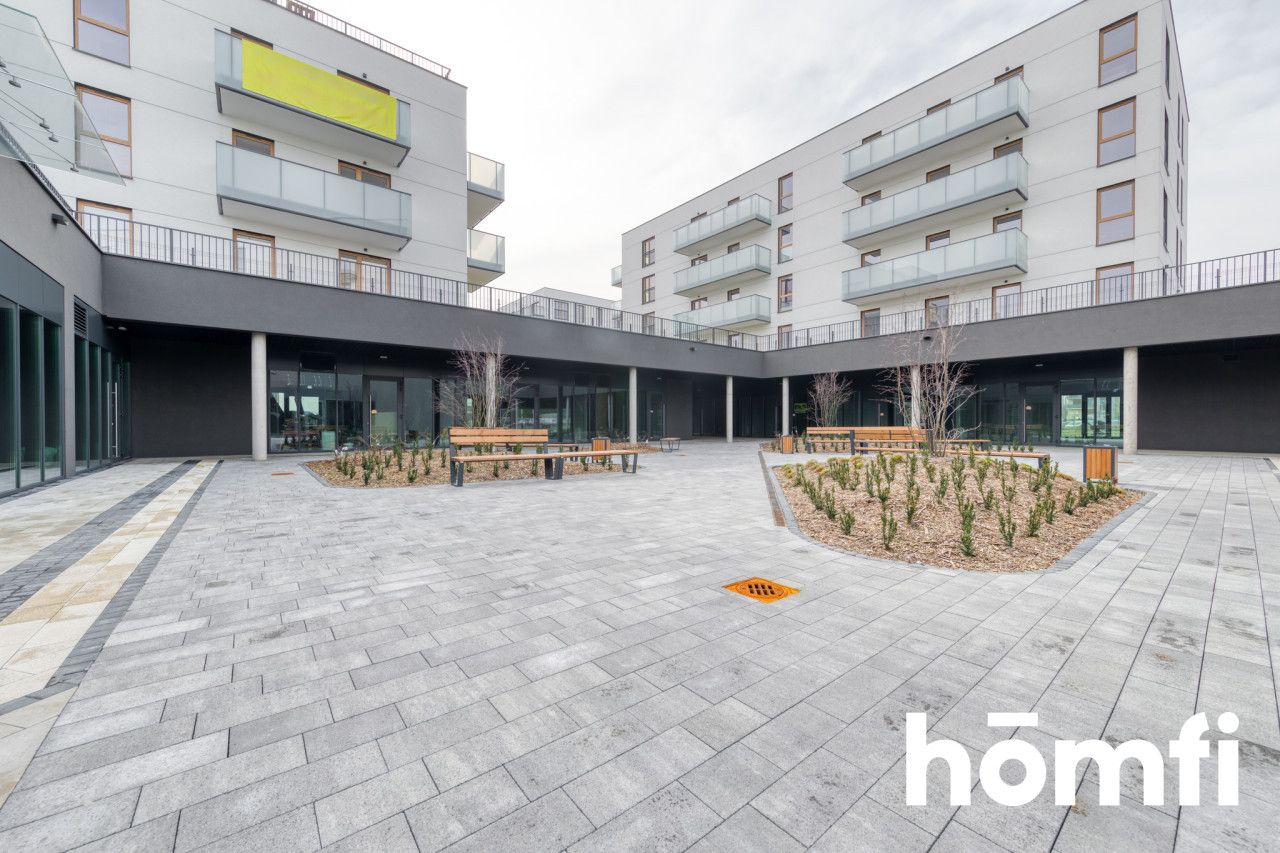 Spacious premises in a modern housing estate - Commercial premises - Rent - Łódź, Polesie